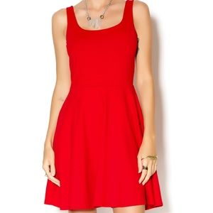Susana Monaco Red Scoop-neck Mini Dress